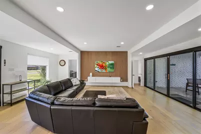 9306 Rosstown Way, Houston, TX 77080 - Photo 7