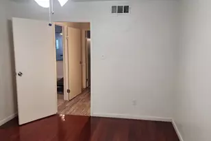 7400 Bellerive Dr, Houston, TX 77036 - Photo 9