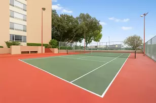 7510 Hornwood Dr, Houston, TX 77036 - Photo 3