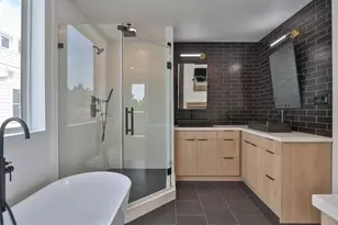 1003 Kern St, Houston, TX 77009 - Photo 21