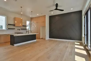 1003 Kern St, Houston, TX 77009 - Photo 9