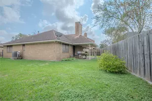 1513 Crestmont St, Wharton, TX 77488 - Photo 47