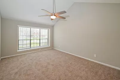 2017 Spinnaker Drive, League City, TX 77573 - Photo 9