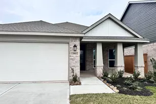 13802 Windward Mist Dr, Texas City, TX 77568 - Photo 3
