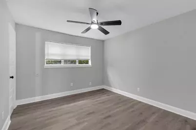 3613 Crane Street Unit 4, Houston, TX 77026 - Photo 7