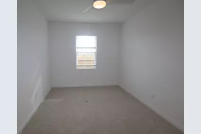 7826 Jade Crest Drive, Angleton, TX 77515 - Photo 3