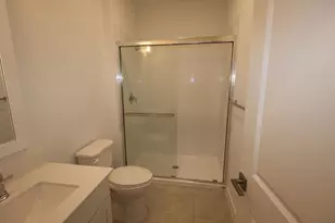 7826 Jade Crst Dr, Angleton, TX 77515 - Photo 11