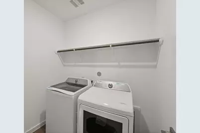 7826 Jade Crest Drive, Angleton, TX 77515 - Photo 19