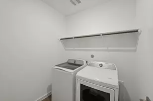 7826 Jade Crst Dr, Angleton, TX 77515 - Photo 19