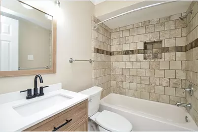 13074 Trail Hollow Drive #3074, Houston, TX 77079 - Photo 31