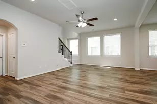 239 Biltmore Loop, Montgomery, TX 77316 - Photo 11