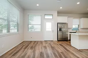 239 Biltmore Loop, Montgomery, TX 77316 - Photo 13