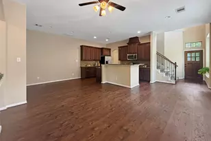 26 Cheswood Manor Drive, The Woodlands, TX 77382 - Photo 5