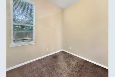 26 Cheswood Manor Drive, The Woodlands, TX 77382 - Photo 9