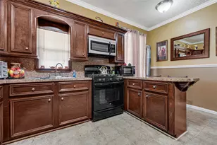 230 Lenox St, Houston, TX 77011 - Photo 11