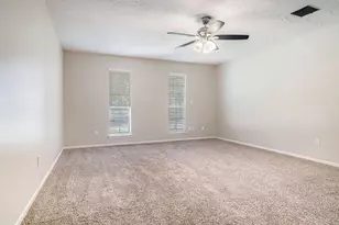 543 Cane River Ln, Conroe, TX 77302 - Photo 11