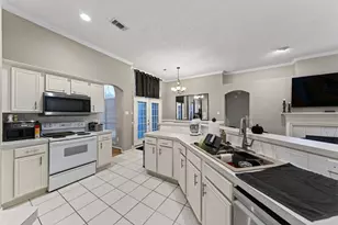 31303 Baker Lake Dr, Spring, TX 77386 - Photo 9