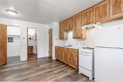 120 McAdams Lane #J, Huntsville, TX 77320 - Photo 11