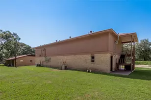 120 McAdams Ln, Huntsville, TX 77320 - Photo 17