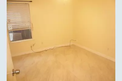2826 Green Fields Drive, Sugar Land, TX 77479 - Photo 11