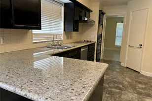2826 Green Fields Dr, Sugar Land, TX 77479 - Photo 17