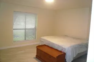 2826 Green Fields Dr, Sugar Land, TX 77479 - Photo 5