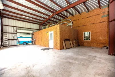 2133 Co Rd 125, Edna, TX 77957 - Photo 27