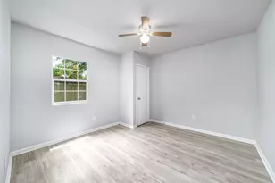 1309 Jefferson St, Baytown, TX 77520 - Photo 5