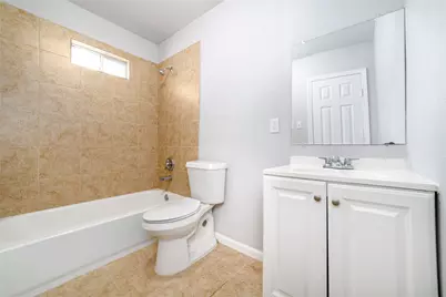 1309 Jefferson Street #c, Baytown, TX 77520 - Photo 7