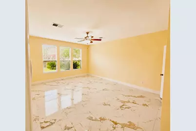 8119 Moss Stone Drive, Sugar Land, TX 77479 - Photo 15