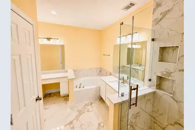 8119 Moss Stone Drive, Sugar Land, TX 77479 - Photo 9