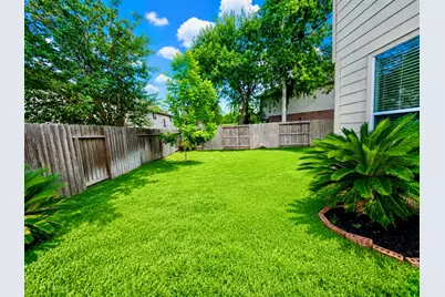 8119 Moss Stone Drive, Sugar Land, TX 77479 - Photo 31