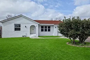 4607 Englewood St, Houston, TX 77026 - Photo 3