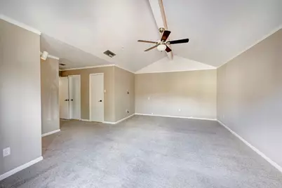 5822 Valley Forge Drive #106, Houston, TX 77057 - Photo 9