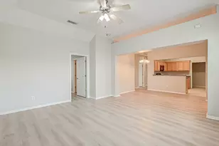717 Cedarwood, Friendswood, TX 77546 - Photo 7