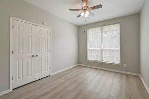 717 Cedarwood, Friendswood, TX 77546 - Photo 21