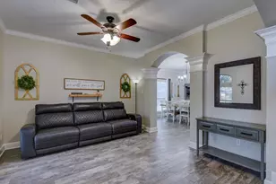 2402 Sarasota Dr, Friendswood, TX 77546 - Photo 9