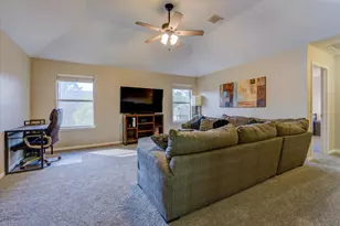 2402 Sarasota Dr, Friendswood, TX 77546 - Photo 27