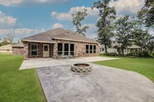 285 Rd 66121, Dayton, TX 77535 - Photo 33