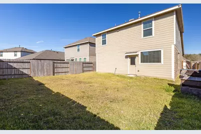 24038 Priano Forest Drive Drive, New Caney, TX 77357 - Photo 5