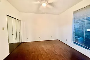 8055 Cambridge St, Houston, TX 77054 - Photo 11