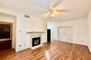 8055 Cambridge St, Houston, TX 77054 - Photo 7