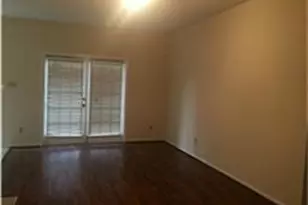 8055 Cambridge St, Houston, TX 77054 - Photo 13