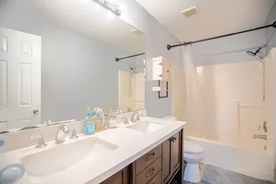 2322 Hadden Hollow Drive, Houston, TX 77067 - Photo 19