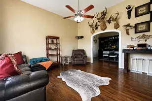 322 N Resident, Wharton, TX 77488 - Photo 7