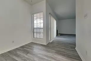 6500 Harbor Town Dr, Houston, TX 77036 - Photo 3