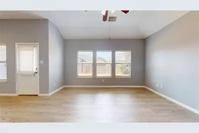 18322 Redoak Manor Lane, Cypress, TX 77433 - Photo 9