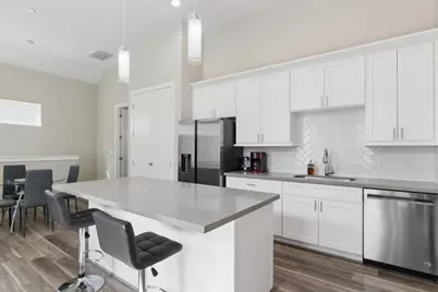 5904 Gardendale Drive #E, Houston, TX 77092 - Photo 9