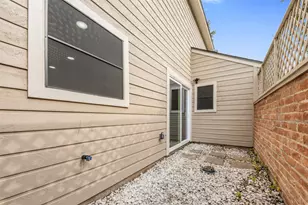 12903 Avenida Vaquero St, Houston, TX 77077 - Photo 19