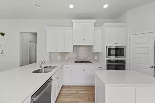 371 Mallorn Ln, Montgomery, TX 77316 - Photo 5